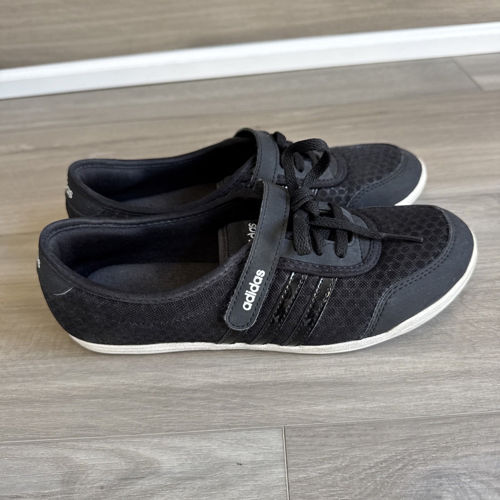 ADIDAS DIONA Sneaker Women's Sz 6.5 Black On Black Dress Or Casual‎ Shoes